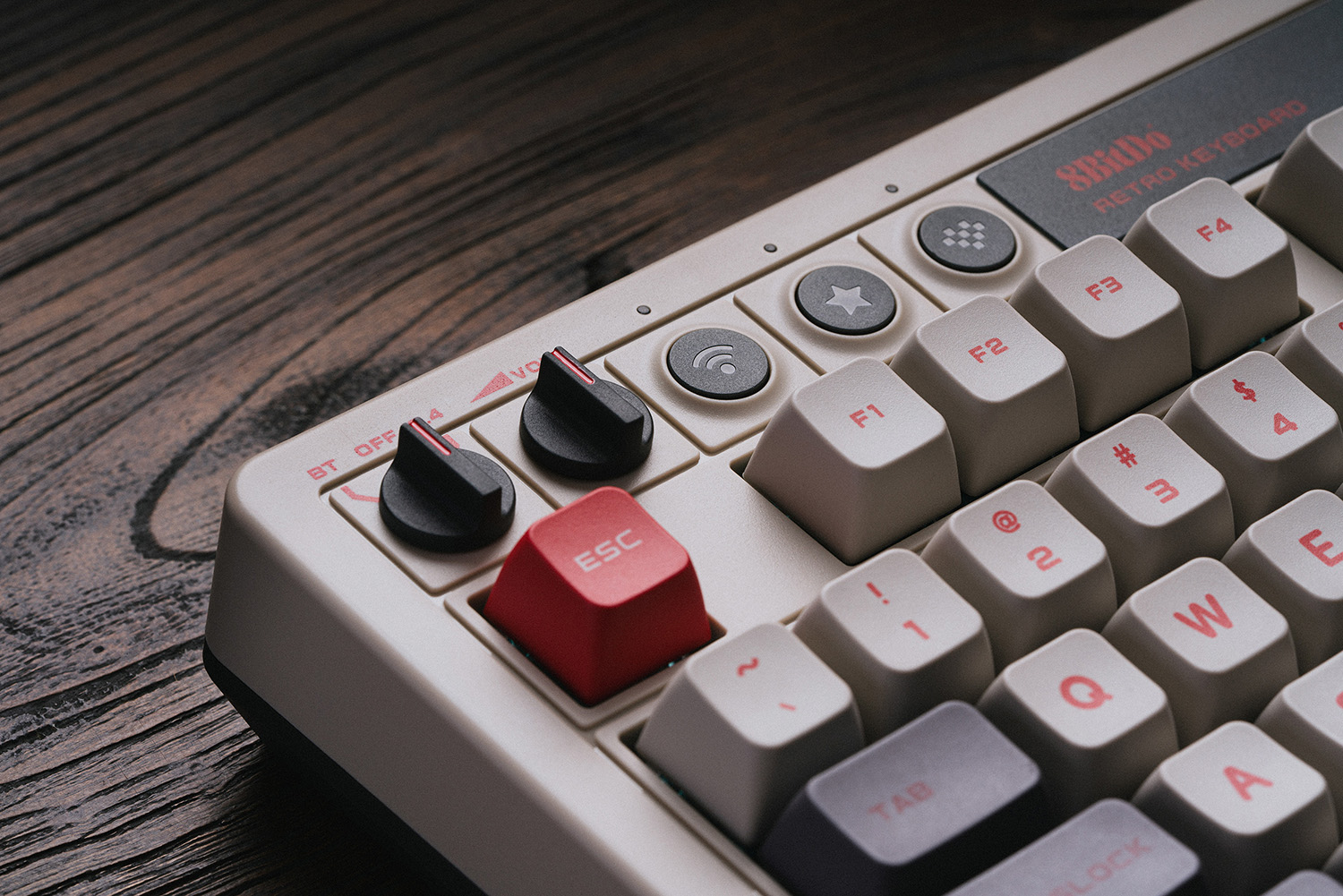8Bitdo Retro Mechanical Keyboa - Retro Gaming Keyboard ulasan dan harga